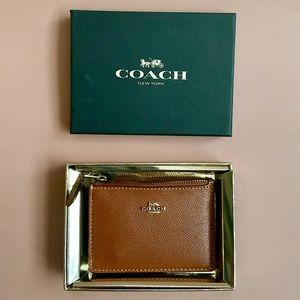 NWOT Coach Leather Crossgrain Mini Skinny ID Case in Cognac with box for gifting